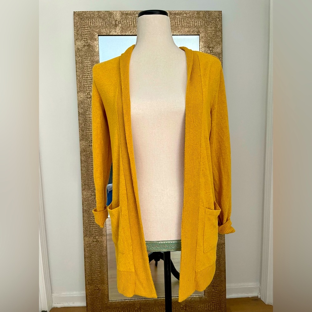 SOLD Market & Spruce Cardigan